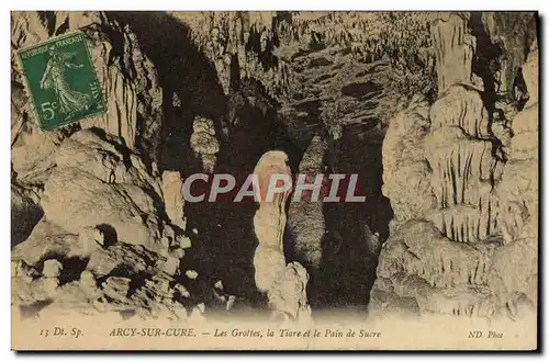 Cartes postales D&#39Arcy Sur Cure Les Grottes la Tiare et le Pain de Sucre