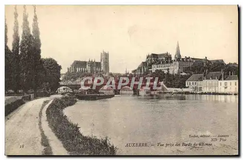 Ansichtskarte AK Auxerre Vue Prise des Bords de l&#39Yonne