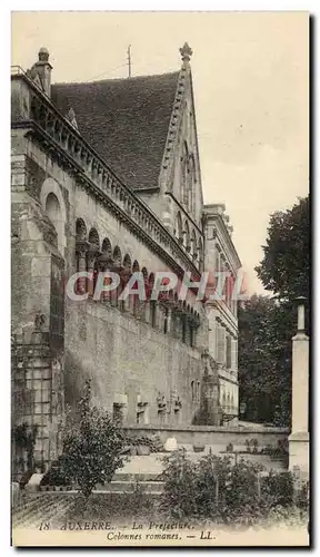 Cartes postales Auxerre La Prefecture Colonnes romanes