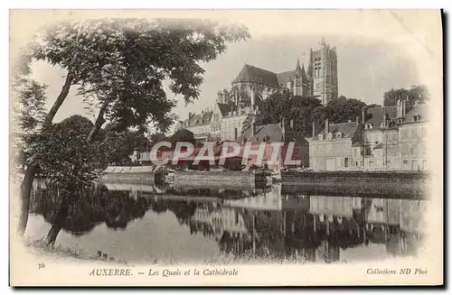 Ansichtskarte AK Auxerre Les Quais et La Cathedrale