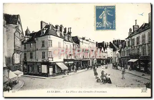 Cartes postales Auxerre La Place des Grandes Fontaines