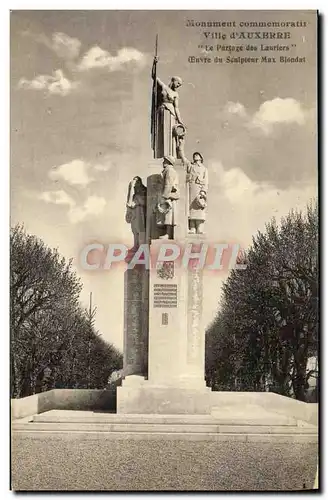 Cartes postales Auxerre Monument commemoratif Le partage des laurieres Militaria Max Blondat