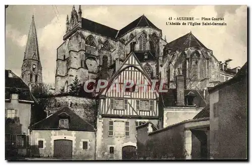 Ansichtskarte AK Auxerre Place Courtet Abside de l&#39eglise Saitn Germain