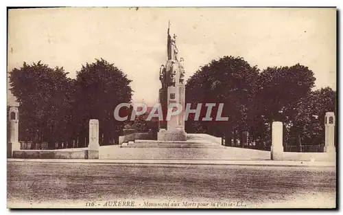 Ansichtskarte AK Auxerre Monument Auux Morts Pour la Patrie Militaria