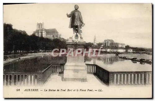 Ansichtskarte AK Auxerre La Statue de Paul Bert et le Vieux Pont