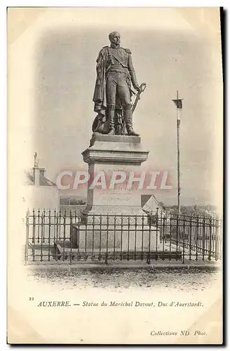 Cartes postales Auxerre Statue du Marichal Davout Duc d'Auerstaedt