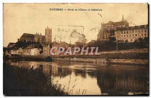 Cartes postales Auxerre Bords de L&#39Yonne et Cathedrale