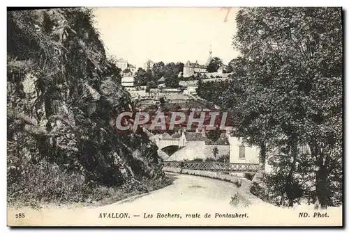 Cartes postales Avallon Les Rochers Route De Pontaubert