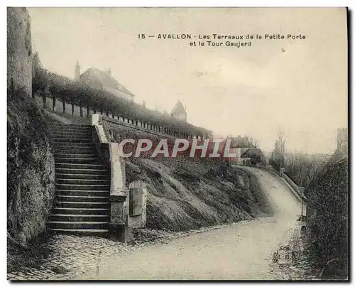 Cartes postales Avallon Les Terreaux De La Petite Porte Et La Tour Gaujard