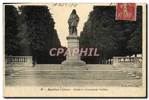 Cartes postales Avallon Statue Et Promenade Vauban