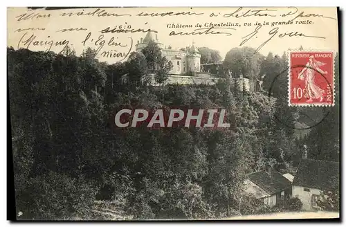 Cartes postales Chateau De Chastellux Vu De La Grande Route