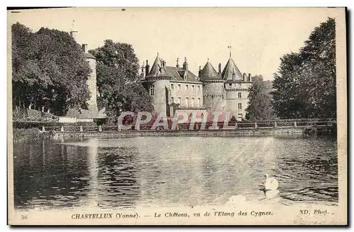 Cartes postales Chateau de Chastellux Le chateau vu de l'etang des cygnes