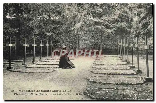 Cartes postales Monastere de Sainte Marie de la Pierre qui vire Le cimetiere