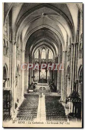 Cartes postales Sens La Cathedrale La Grande nef