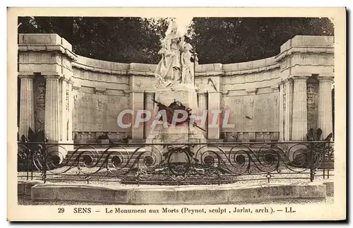 Cartes postales Sens Le Monument aux Morts