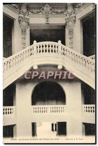 Cartes postales Sens La Grand Escalier de l'Hotel de Ville