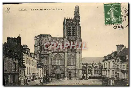 Cartes postales Sens La Cathedrale et la Place