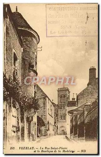 Ansichtskarte AK Vezelay La Rue Saint Pierre et la Basilique de la Madeleine