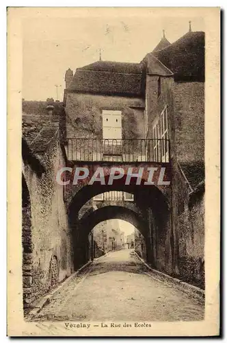 Ansichtskarte AK Vezelay La Rue des Ecoles