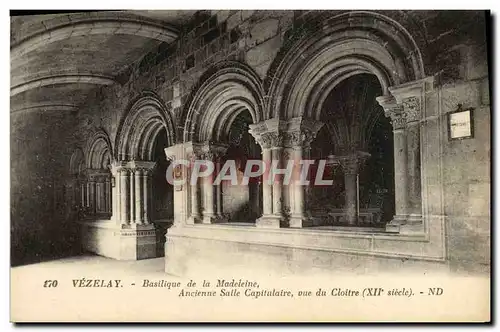 Cartes postales Vezelay Basilique de la Madeleine Ancienne salle capitulaire vue du cloitre