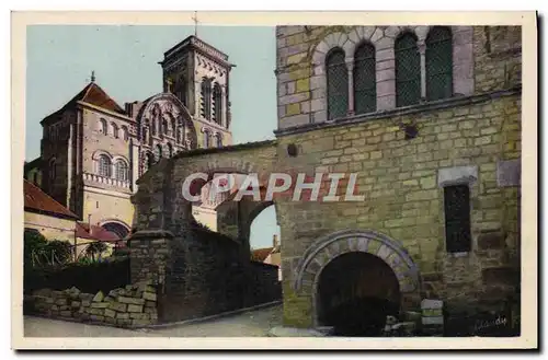 Ansichtskarte AK Vezelay La basiliquet et la maison romane