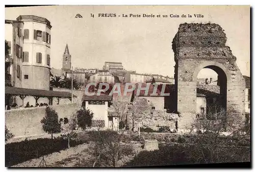 Cartes postales Frejus La Porte Doree et un Coin de la Ville