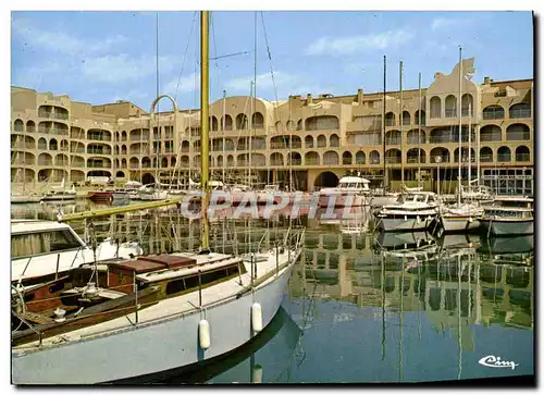 Cartes postales moderne Hyeres Le Port La Galiote Bateaux