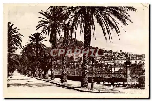 Cartes postales moderne Hyeres Avenue Beauregard et la Ville