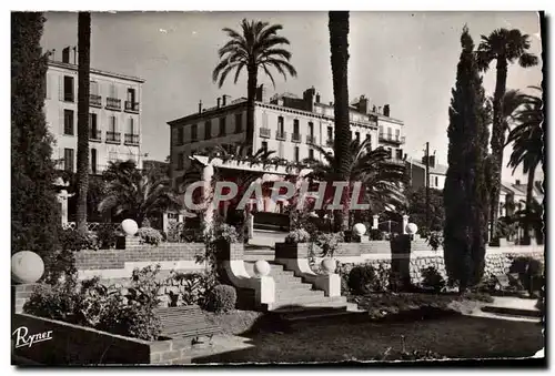 Moderne Karte Hyeres Les Palmiers Jardins et pergolas sur l&#39avenue de Belgique