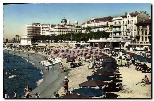 Moderne Karte Saint Raphael La Place et les Promenade