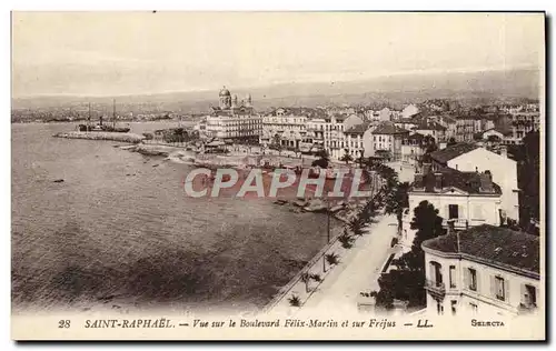 Cartes postales Saint Raphael Vue sur le Boulevard Felix Martin et sur Frejus