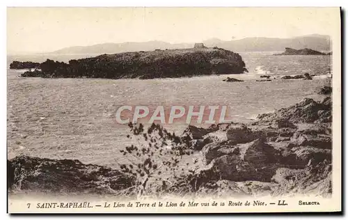 Cartes postales Saint Raphael Le Lion de Terre et le Lion de Mer vus de la Route de Nice