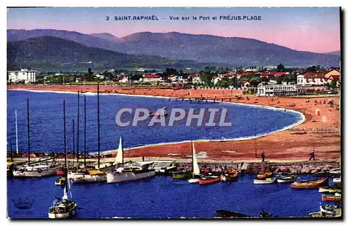 Cartes postales Saint Raphael Vue sur le Port et Frejus Plage Bateaux