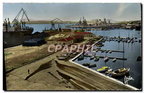 Cartes postales moderne Toulon Port Marchand Bateaux