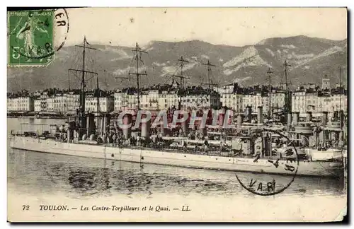 Cartes postales Toulon Les Contre Torpilleurs et le Quai Bateau