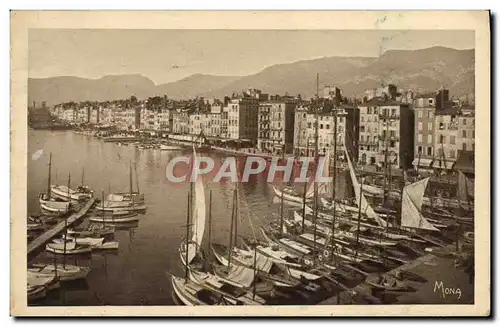 Ansichtskarte AK Toulon Le Quai Cronstadt et un coin de la Darse Vieille Bateaux