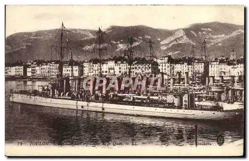 Cartes postales Toulon Les contre torpilleurs et le quai Bateau