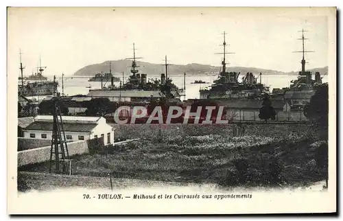 Ansichtskarte AK Toulon Milhaud et les Cuirasses aux appontements Bateaux