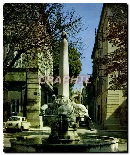 Cartes postales moderne Aix en Provence Fontaine des Quatre Dauphins