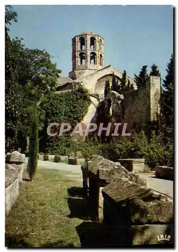 Cartes postales moderne Arles Les Alyscamps necropole antique Eglise St Honorat