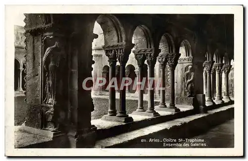 Cartes postales Arles Cloitre St Trophime Ensemble des galeries