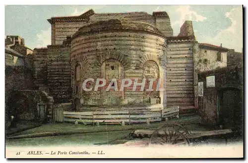 Cartes postales Arles La Porte Constantin