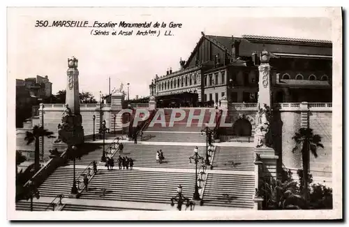 Cartes postales Marseille Escalier Monumental de la Gare