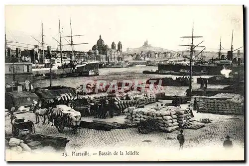 Cartes postales Marseille Bassin de la Joliette Bateaux