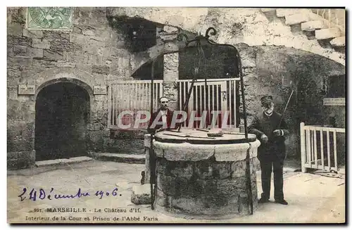 Ansichtskarte AK Marseille Le Chateau d&#39If Interieur de la cour et prison de l&#39abbe Faria