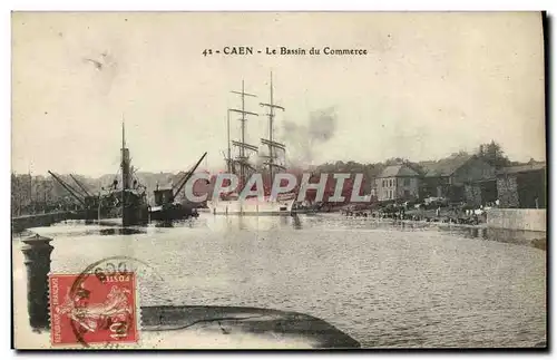 Cartes postales Caen Le Bassin du Commerce Bateau