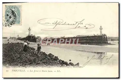 Cartes postales Trouville Les Jetees a Maree basse