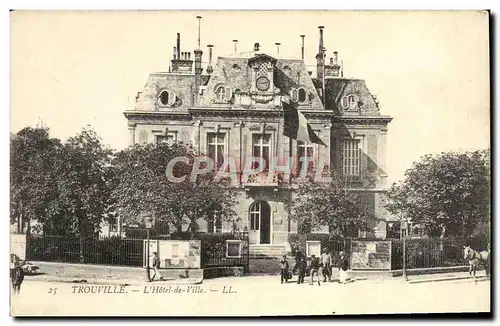 Cartes postales Trouville L&#39Hotel de Ville