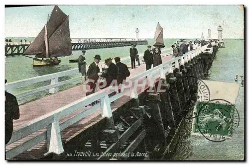 Ansichtskarte AK Trouville Les Jetees Pendant la Maree Bateaux