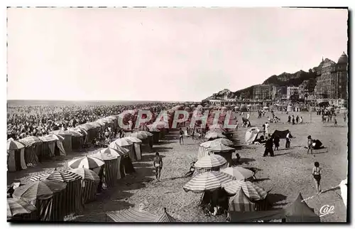 Cartes postales Trouville la reine des plage la plage